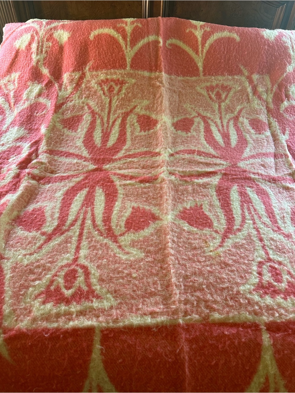 Coral and Cream Plush Decorative Throw Blanket - Cozy Home Bedding - Picture 2 of 4